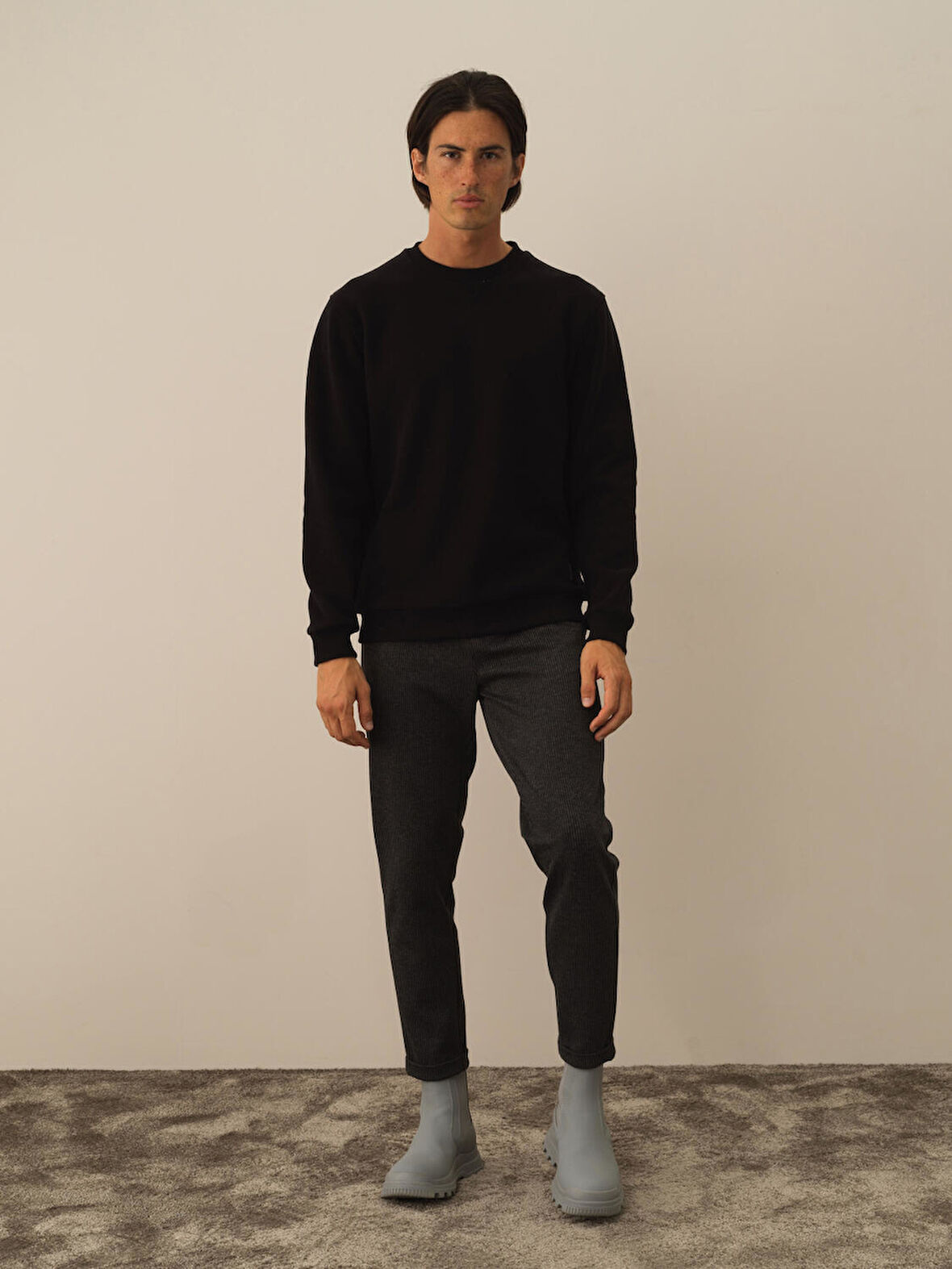 Xint Siyah Pamuk Dokulu Regular Fit Sweatshirt