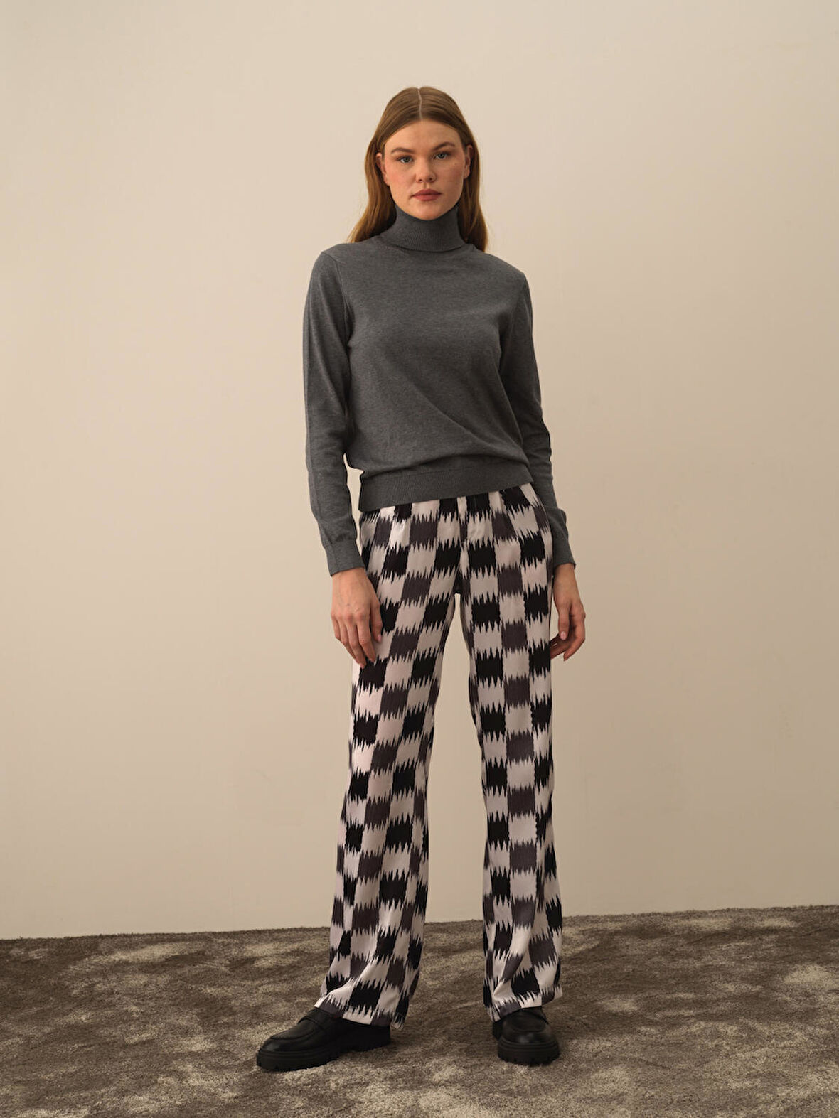 Xint Koyu Gri Dokulu Pamuk Dokulu Regular Fit Kazak