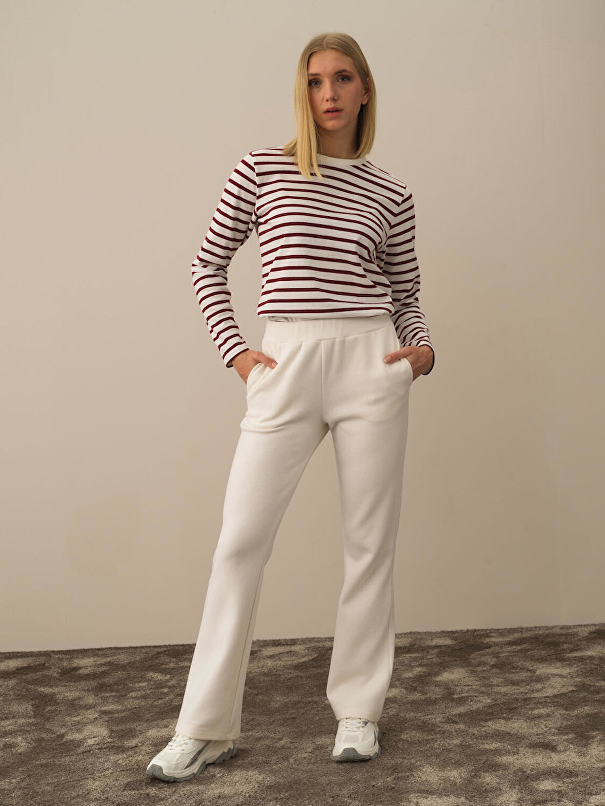 Xint Ekru Pamuk Dokulu Regular Fit Sweat Pantolon