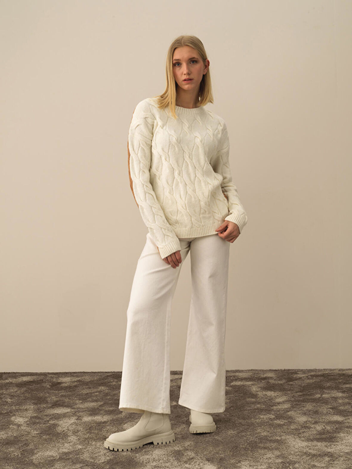 Xint Ekru Doğal Yün Dokulu Oversize Kazak