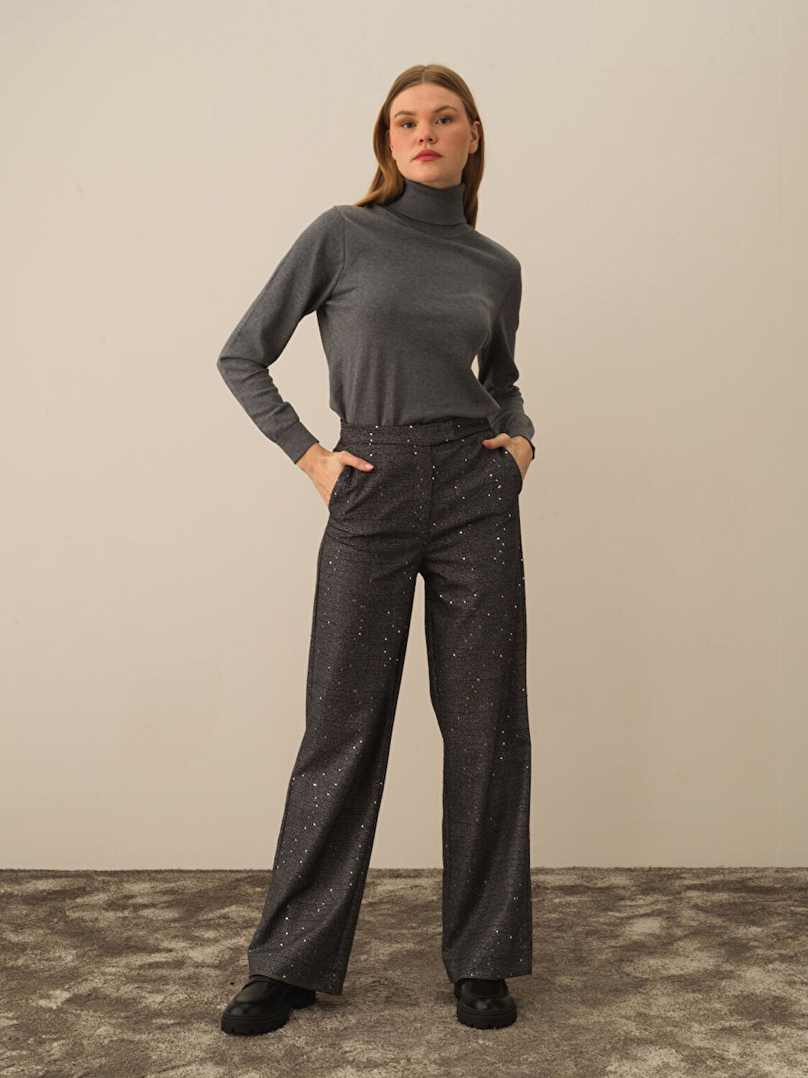 Xint Siyah Esnek Dokulu Regular Fit Pantolon