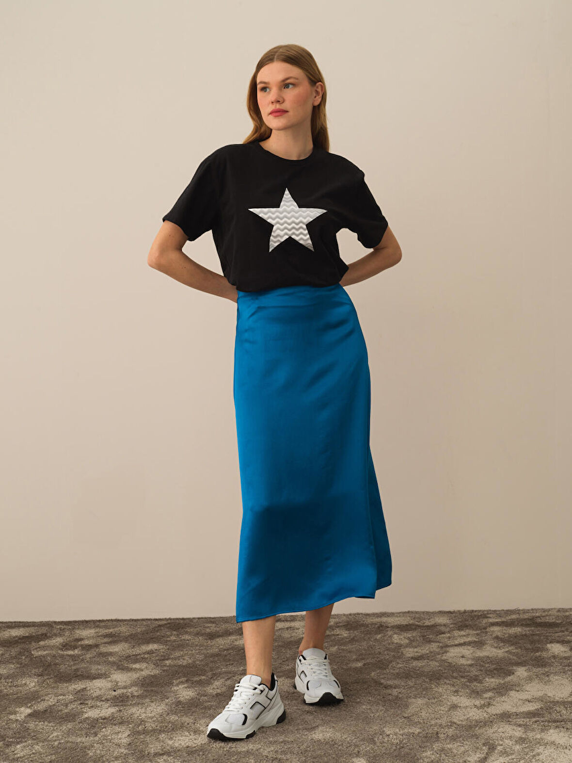 Xint Mavi Formunu Koruyan Regular Fit Etek