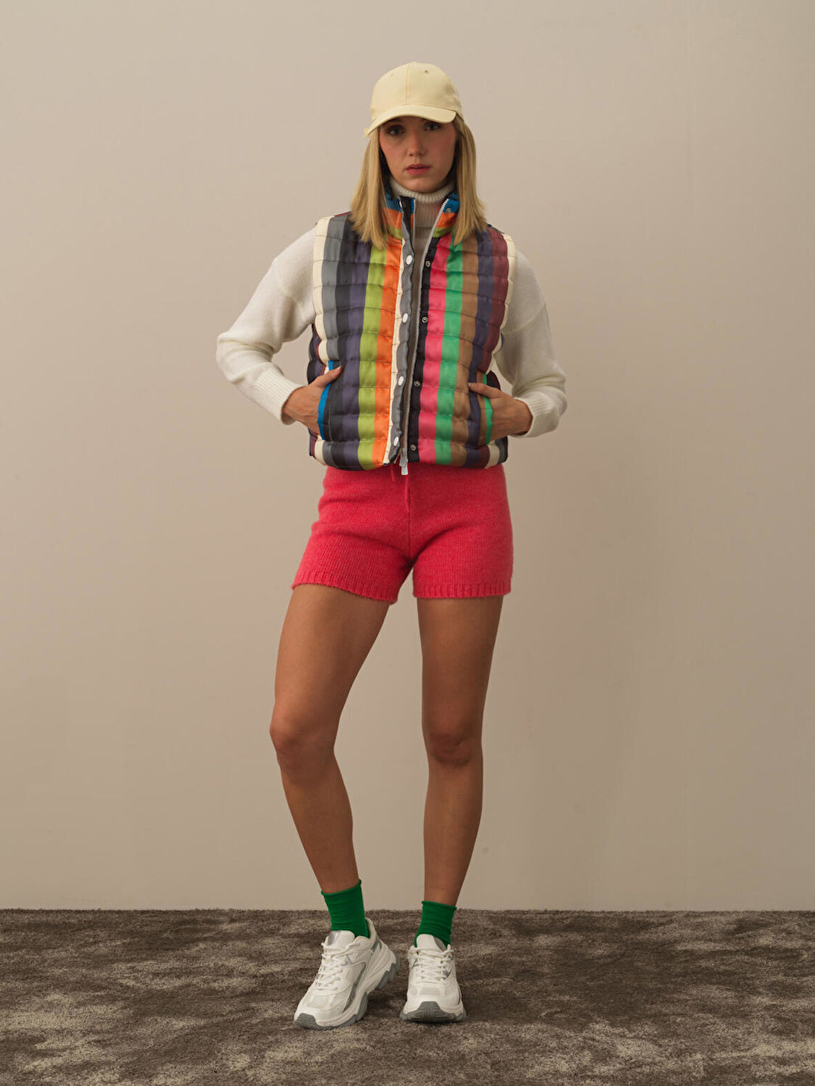 Xint Yeşil Formunu Koruyan Regular Fit Yelek