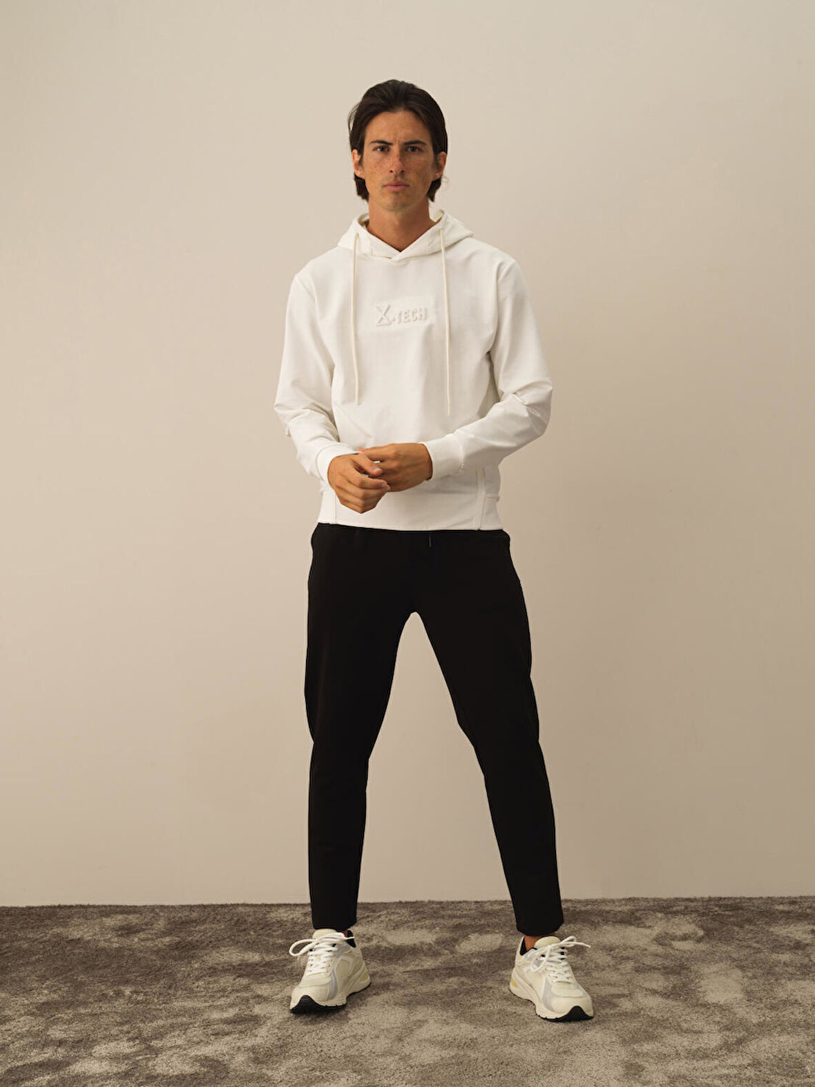 Xint Kırık Beyaz Pamuk Dokulu Regular Fit Sweatshirt