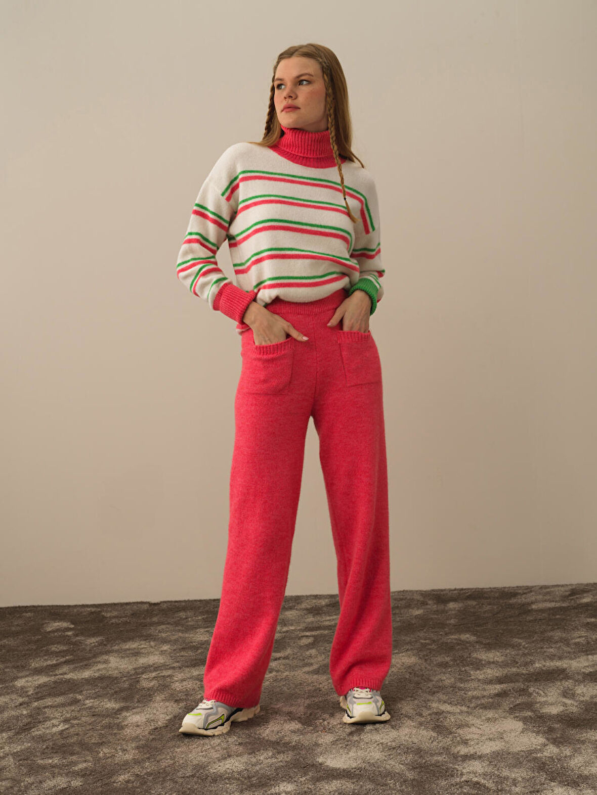 Xint Pembe Lüks Pamuk Dokulu Regular Fit Pantolon