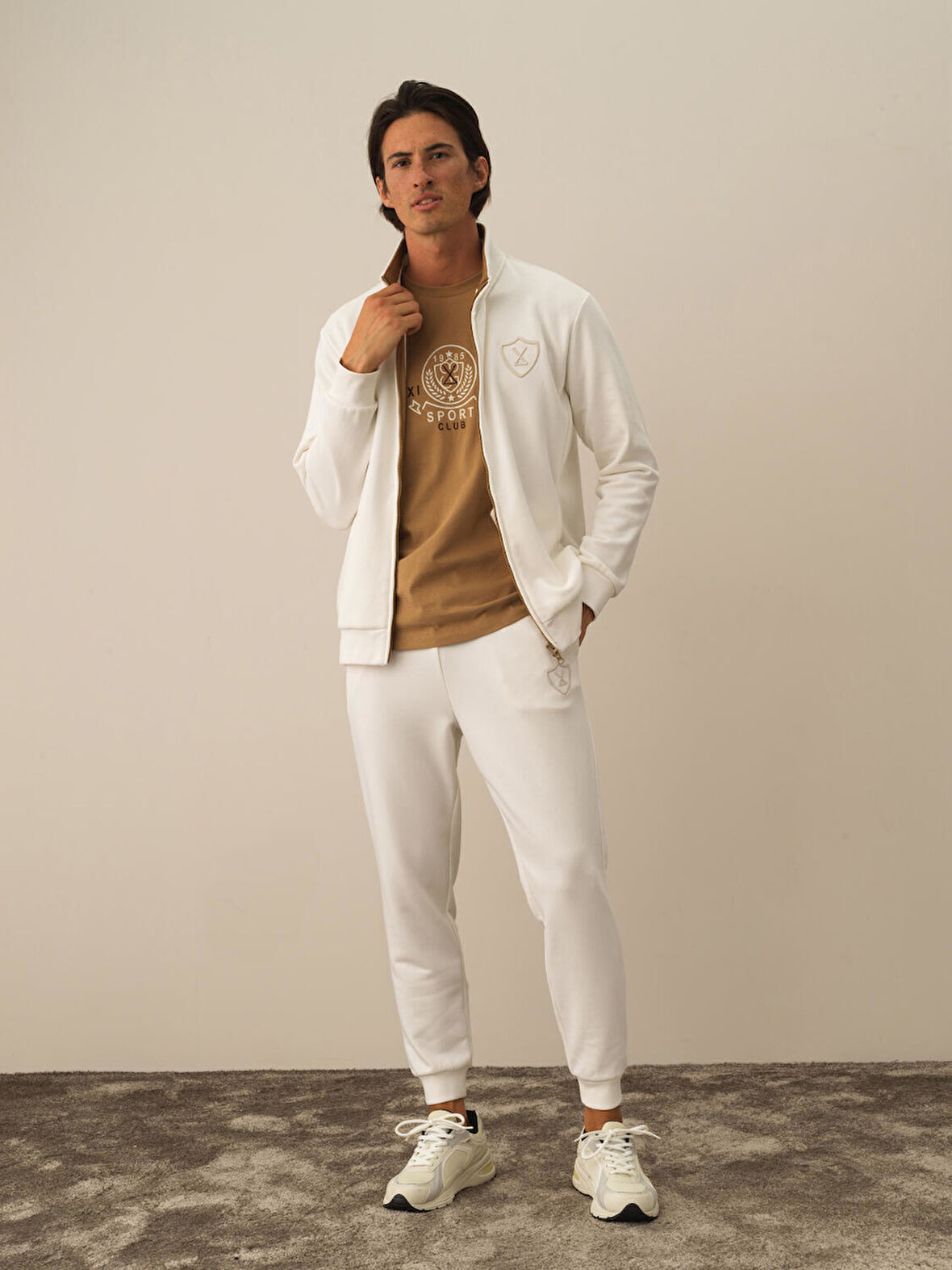 Xint Ekru Pamuk Dokulu Regular Fit Sweatmont