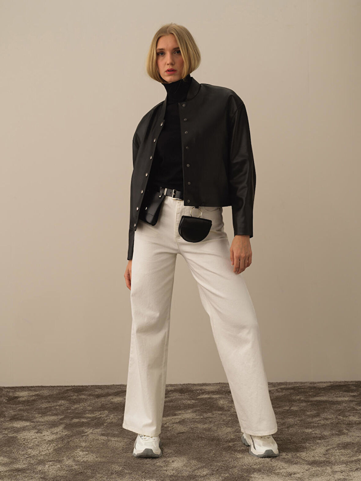 Xint Siyah Deri Görünümlü Oversize Ceket