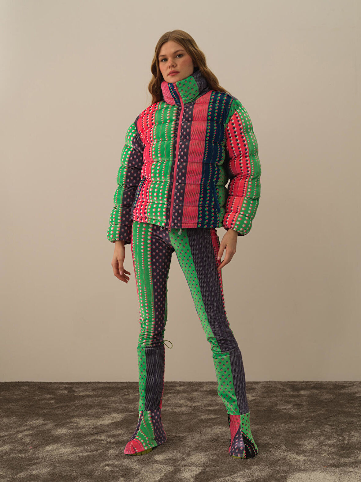 Xint Pembe Esnek Dokulu Oversize Mont