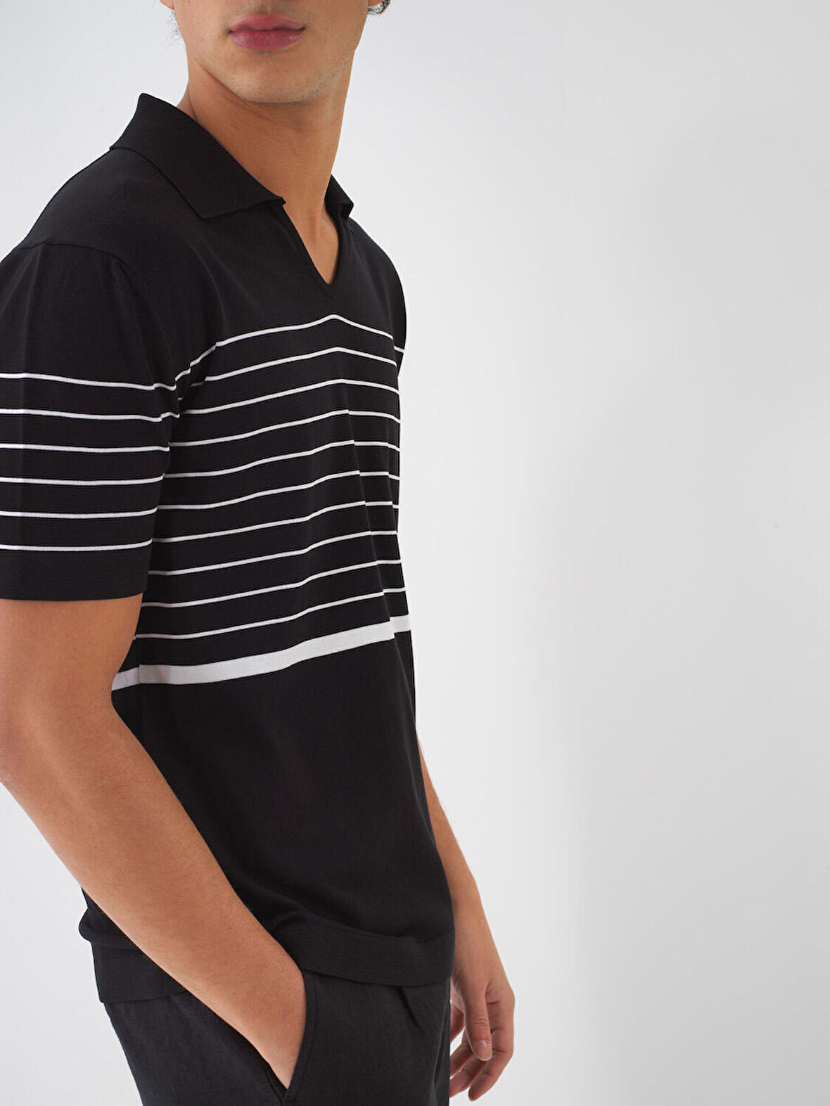Siyah Regular Fit  Kazak