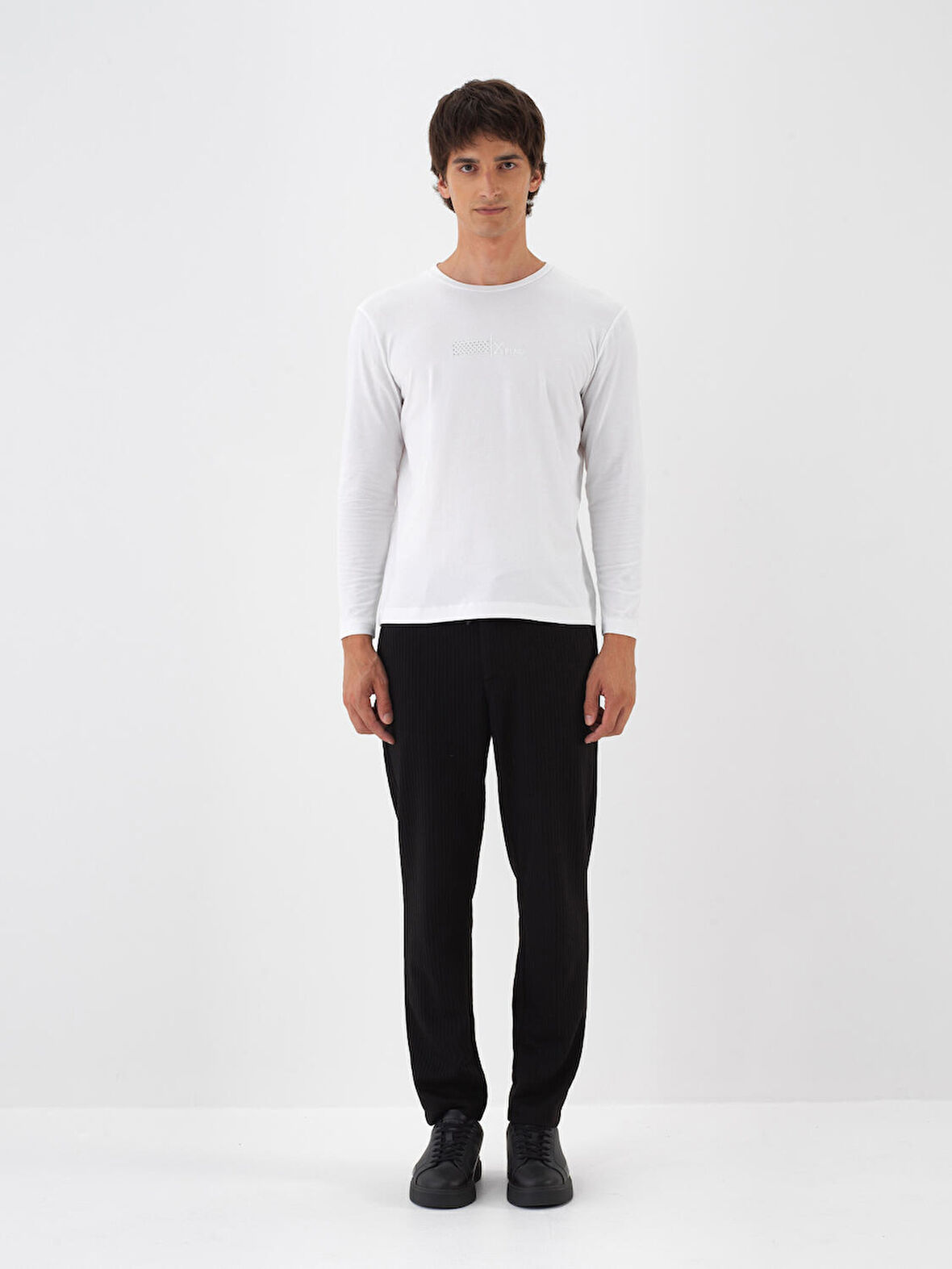 Xint Beyaz Modal Dokulu Slim Fit Uzun Kollu Tişört