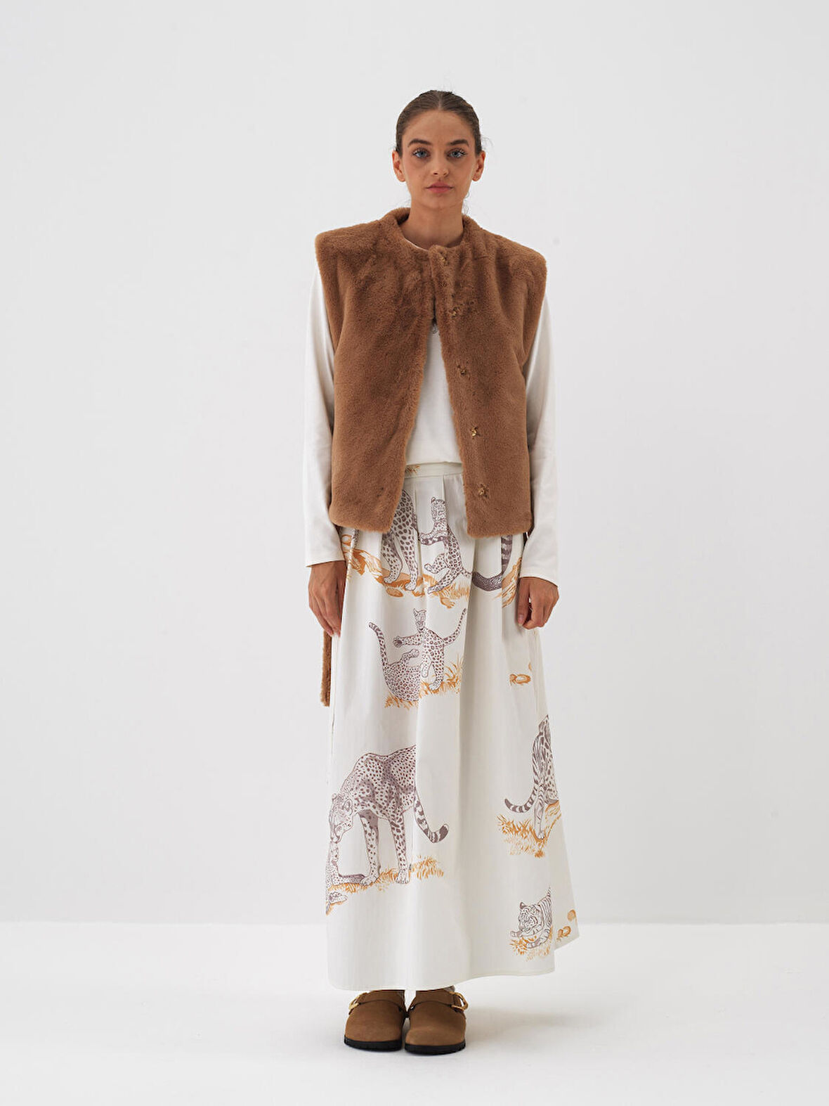 Xint Camel Formunu Koruyan Regular Fit Yelek