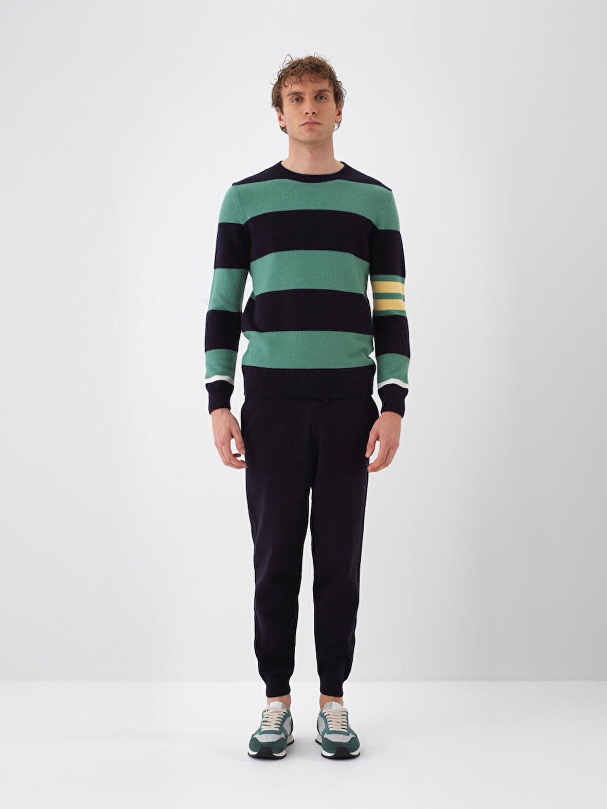 Xint Lacivert Doğal Yün Dokulu Regular Fit Pantolon