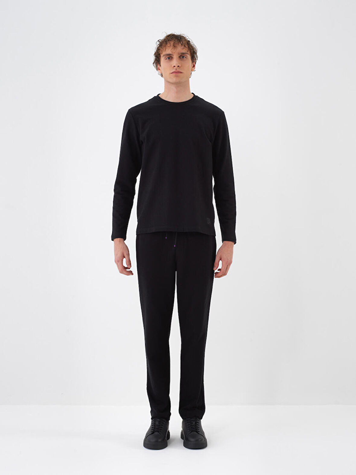 Xint Siyah Pamuk Dokulu Regular Fit Sweat Pantolon