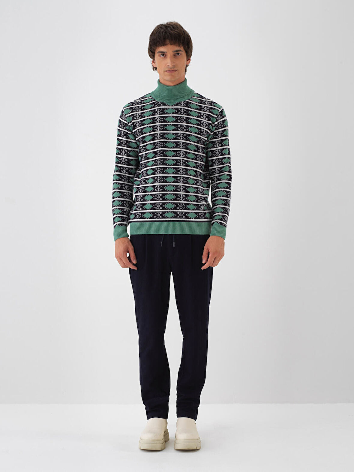 Xint Lacivert Doğal Yün Dokulu Regular Fit Kazak