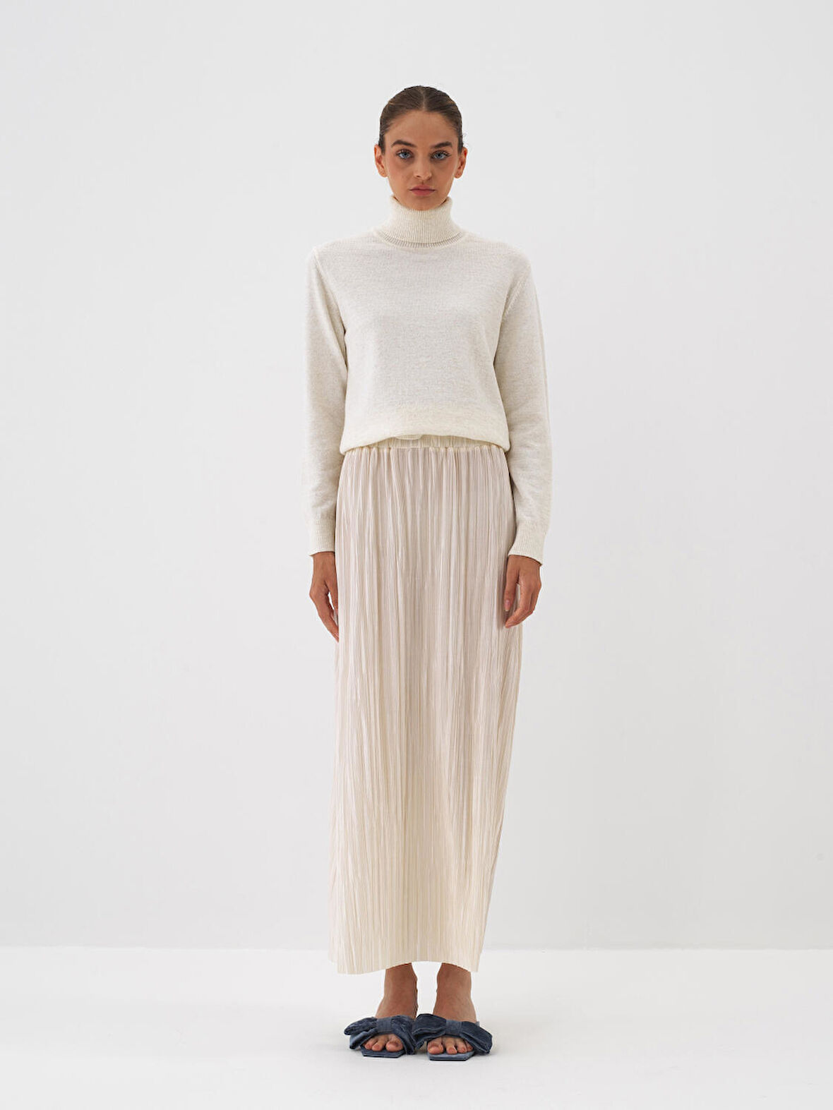 Xint Ekru Doğal Yün Dokulu Oversize Kazak