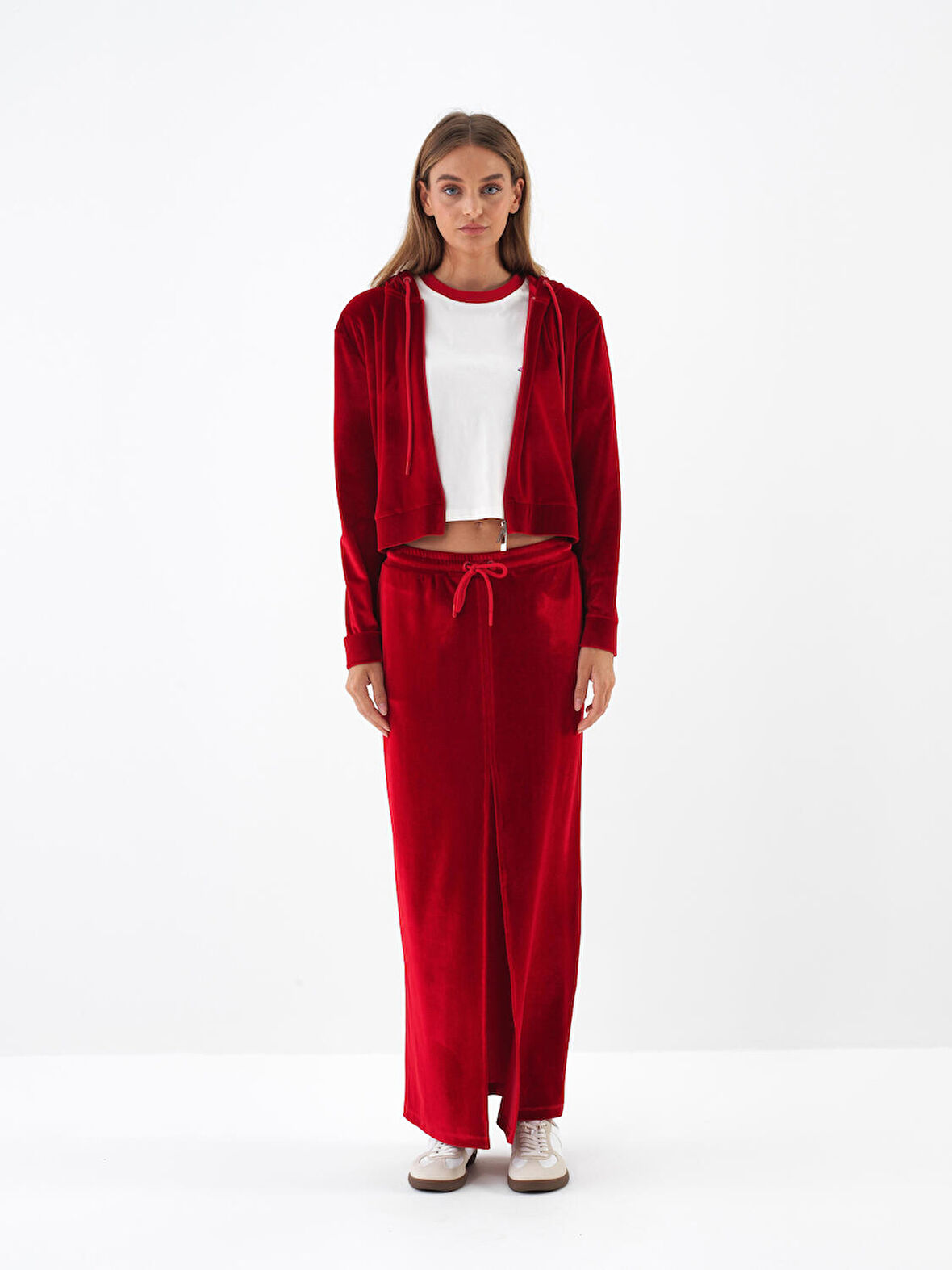 Xint Kırmızı Lüks Dokulu Soft Kadife Regular Fit Sweatmont