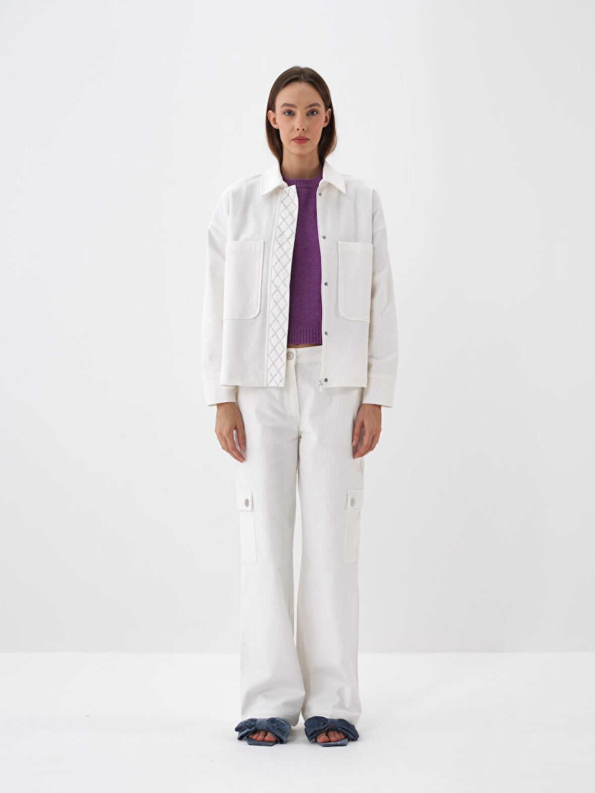 Xint Beyaz Lüks Dokulu Soft Kadife Oversize Ceket