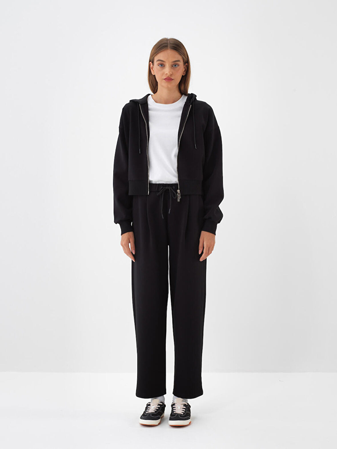 Xint Siyah Pamuk Dokulu Oversize Sweatmont