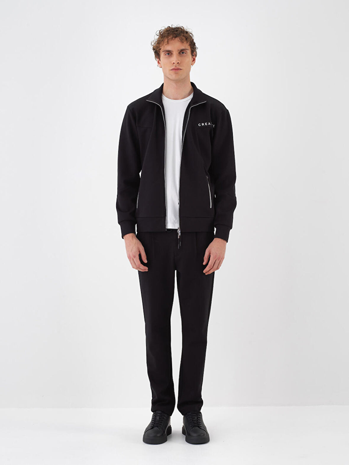 Xint Siyah Pamuk Dokulu Regular Fit Sweatmont