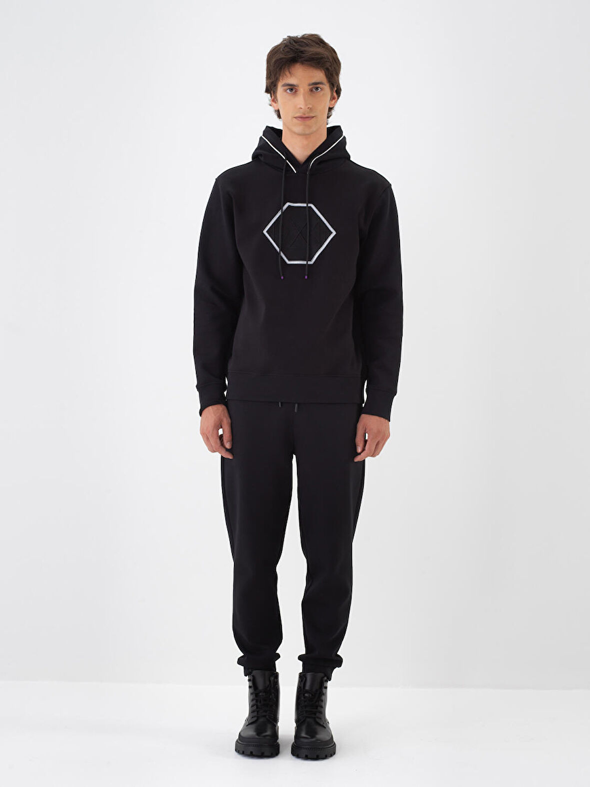 Xint Siyah Pamuk Dokulu Regular Fit Sweatshirt