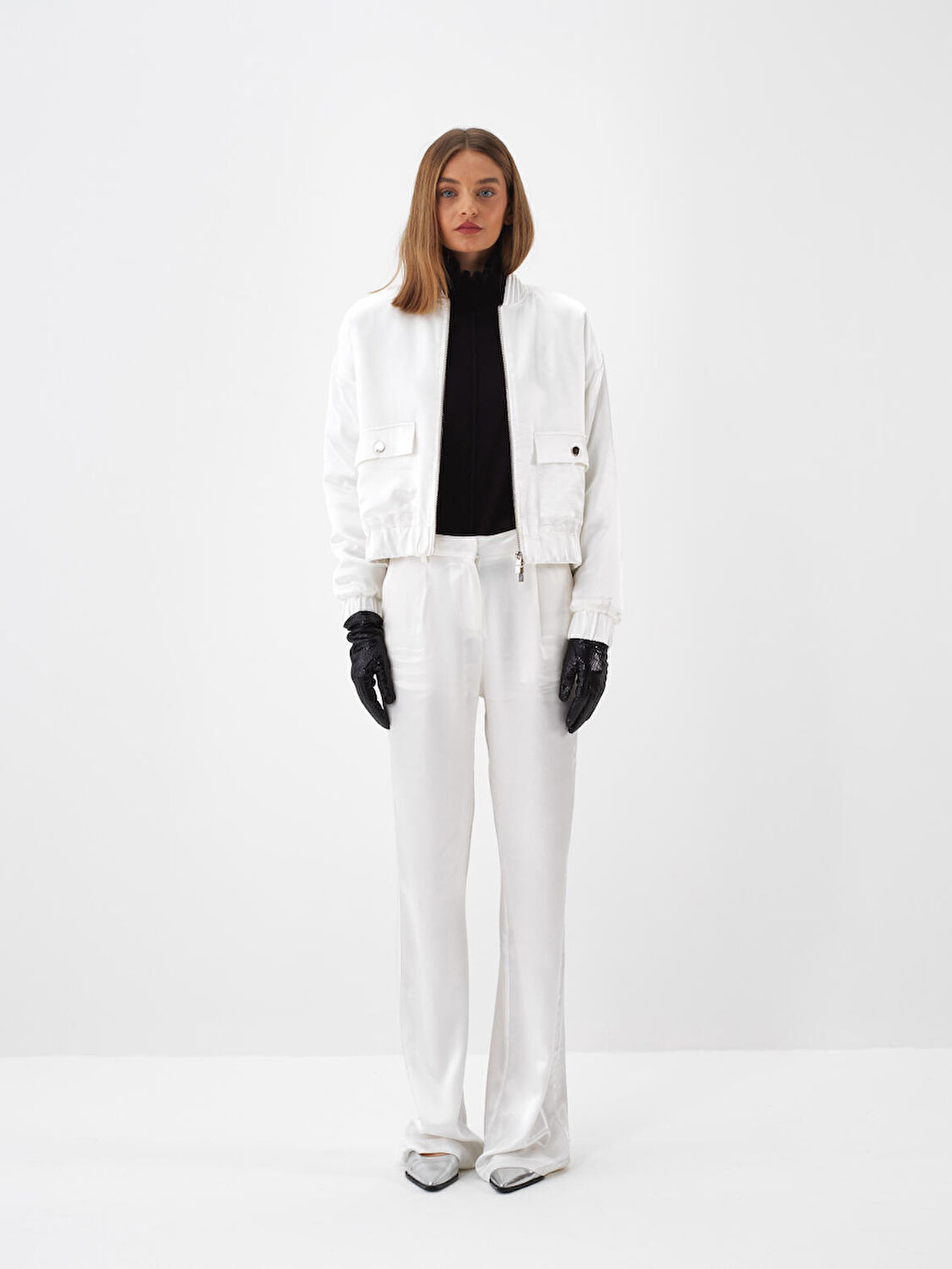 Xint Beyaz İpeksi Saten Oversize Pantolon