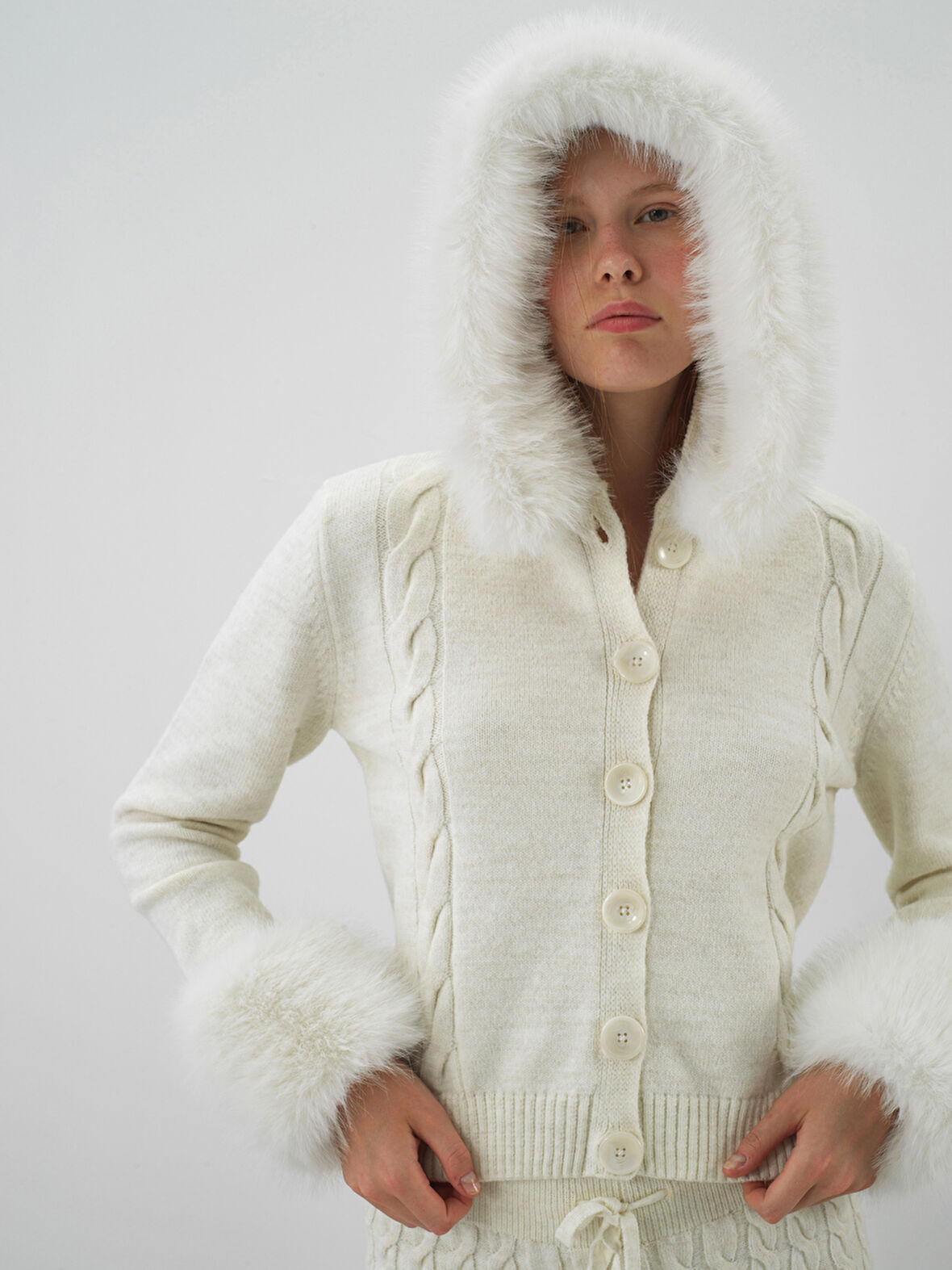 Xint Ekru Doğal Yün Dokulu Oversize Ceket