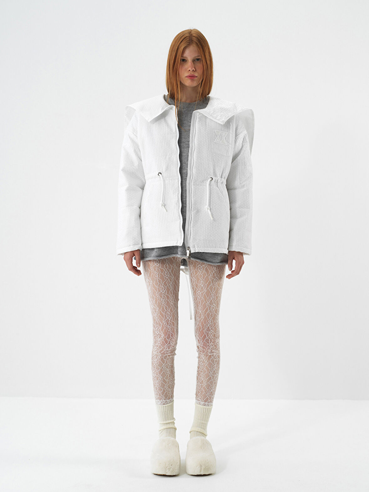 Xint Beyaz Formunu Koruyan Oversize Mont