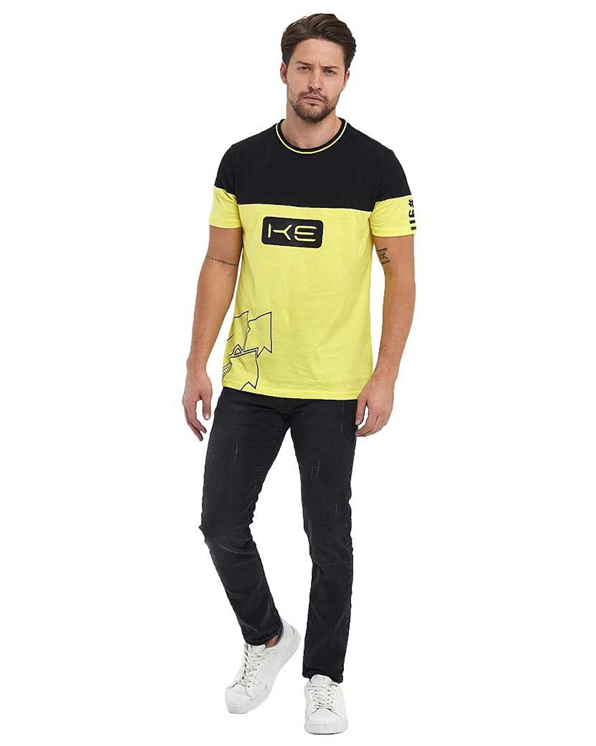 Siyah Sarı Renk Baskılı Erkek Kısa Kol Bisiklet Yaka T-shirt