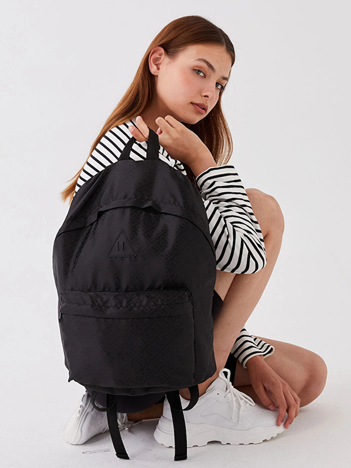 LCW ACCESSORIES Siyah Etiket Baskılı Kadın Sırt Çantası