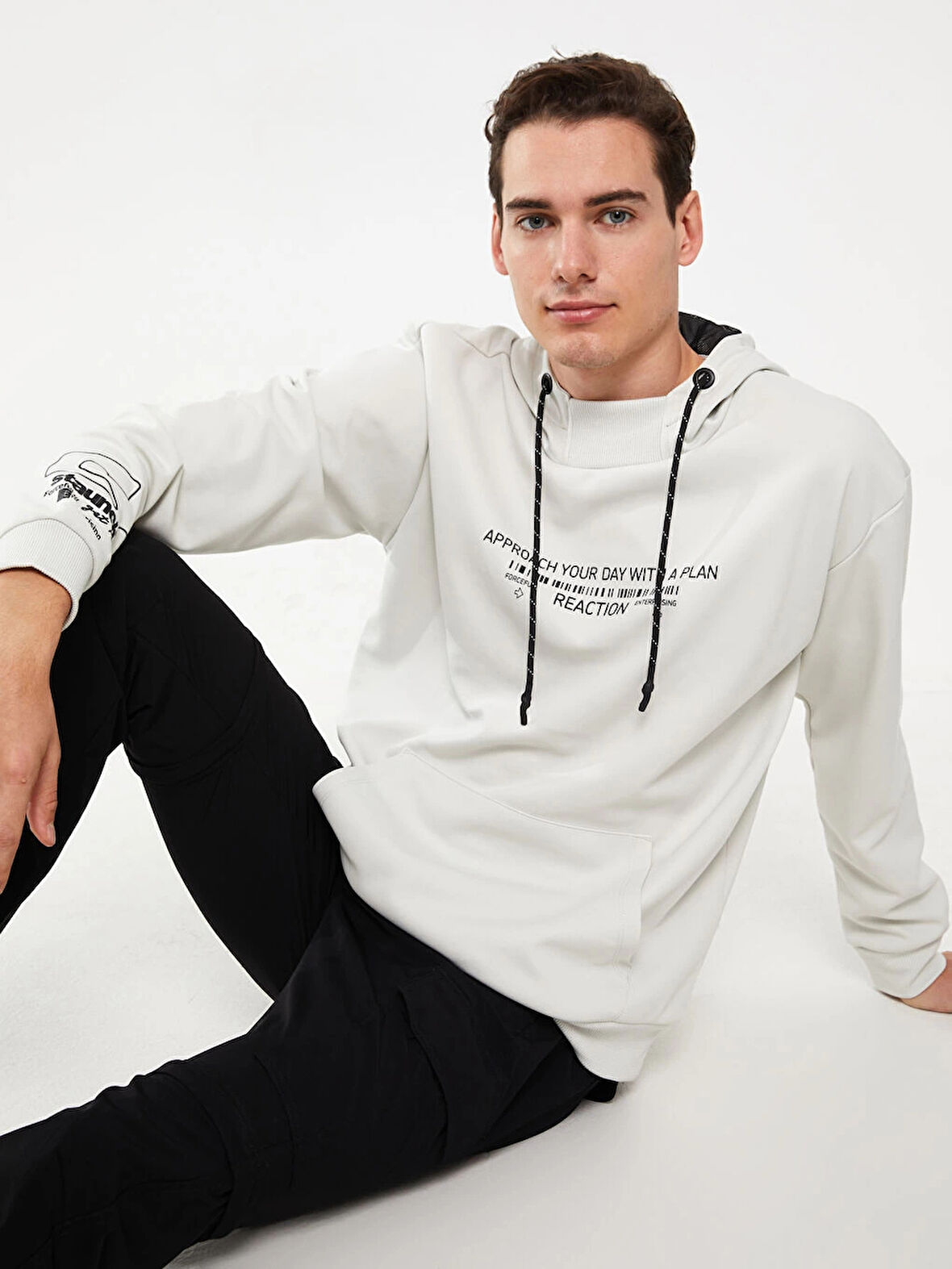 LCW Casual Gri Uzun Kollu Baskılı Erkek Hoodie