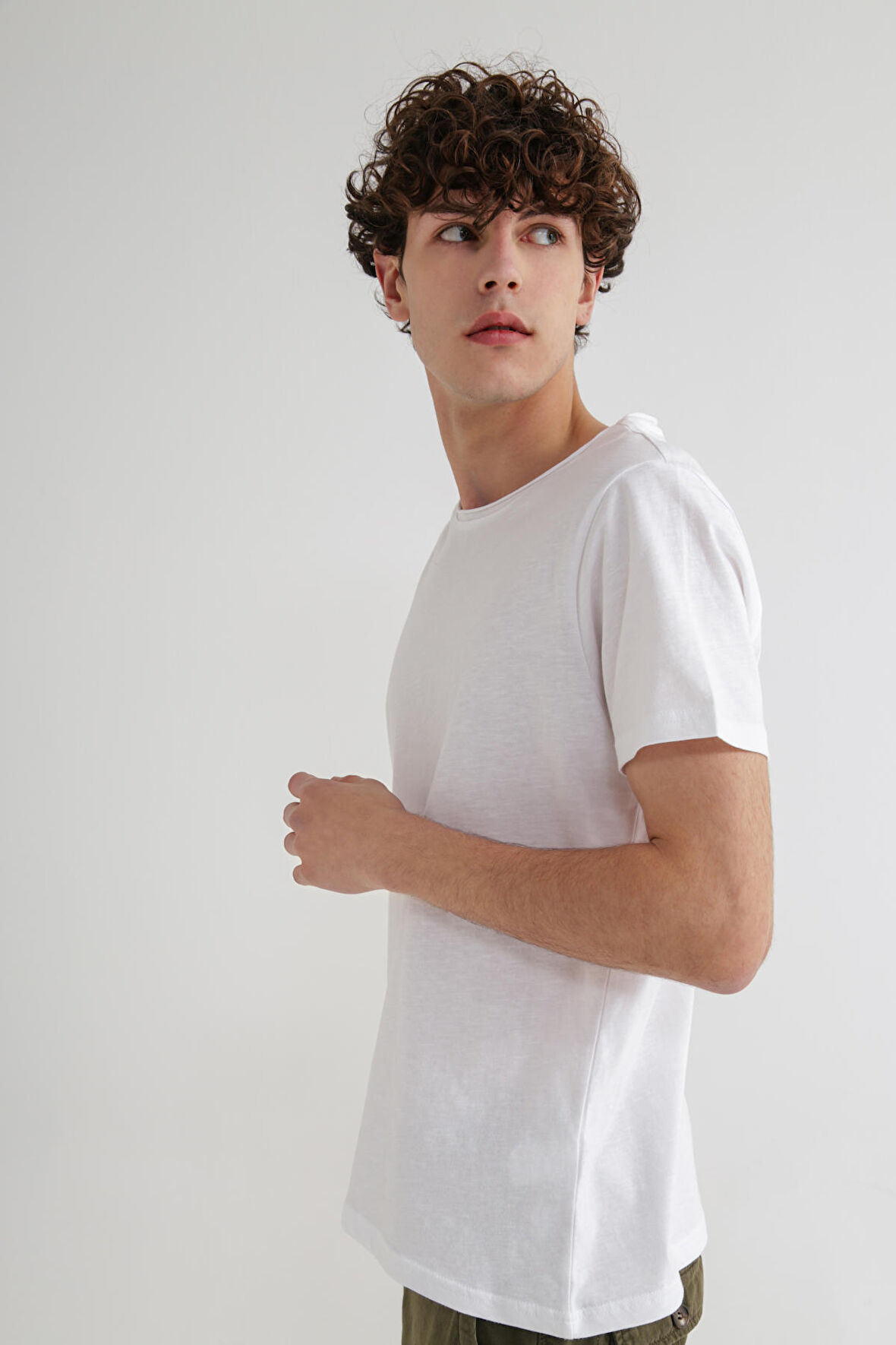 Aeropostale Sosis Yaka Düz Beyaz Erkek T-Shirt INTER