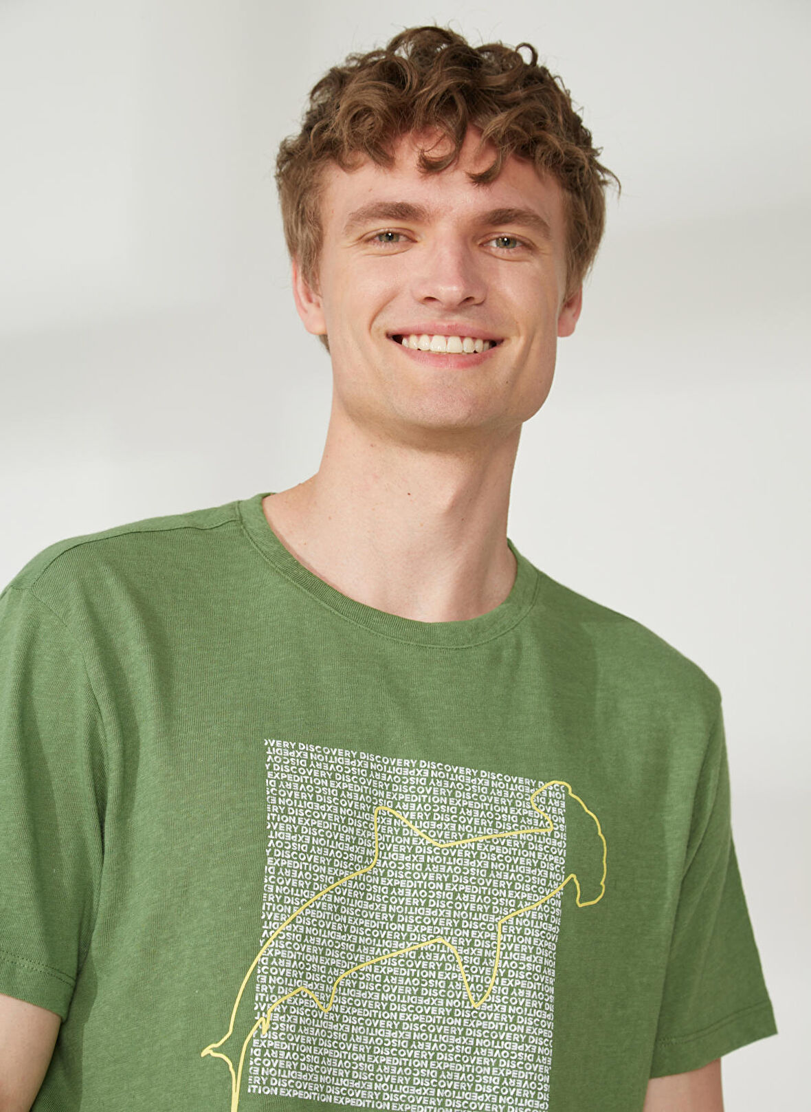 Discovery Expedition Haki Erkek Bisiklet Yaka Kısa Kollu Relaxed Baskılı T-Shirt HAMMER