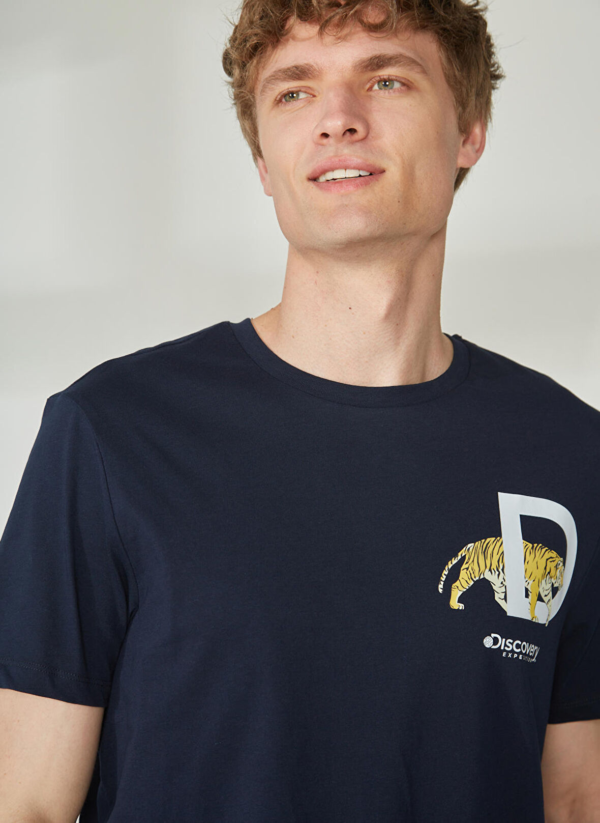 Discovery Expedition Lacivert Erkek Bisiklet Yaka Kısa Kollu Baskılı T-Shirt MERCAN