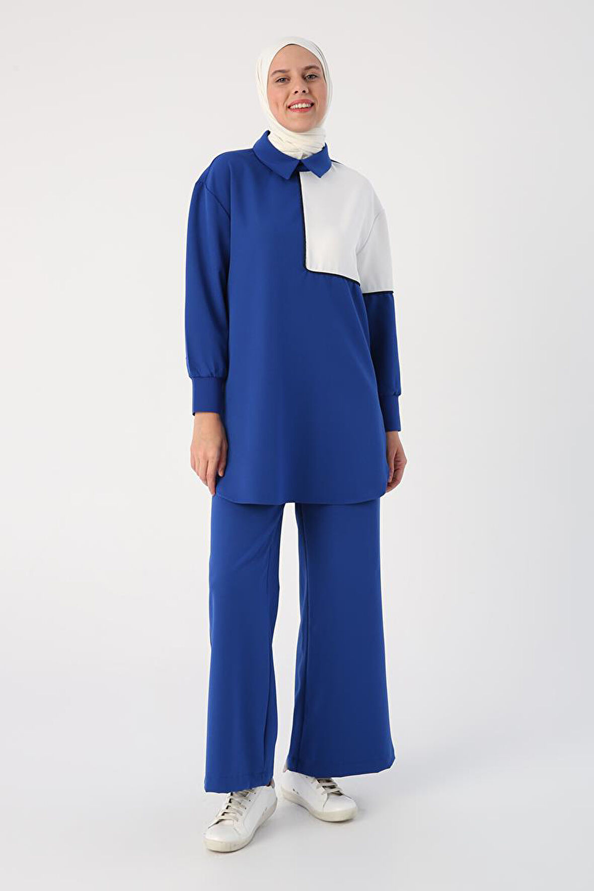 Saks-İki Renk Sim Detaylı Pantolonlu Takım