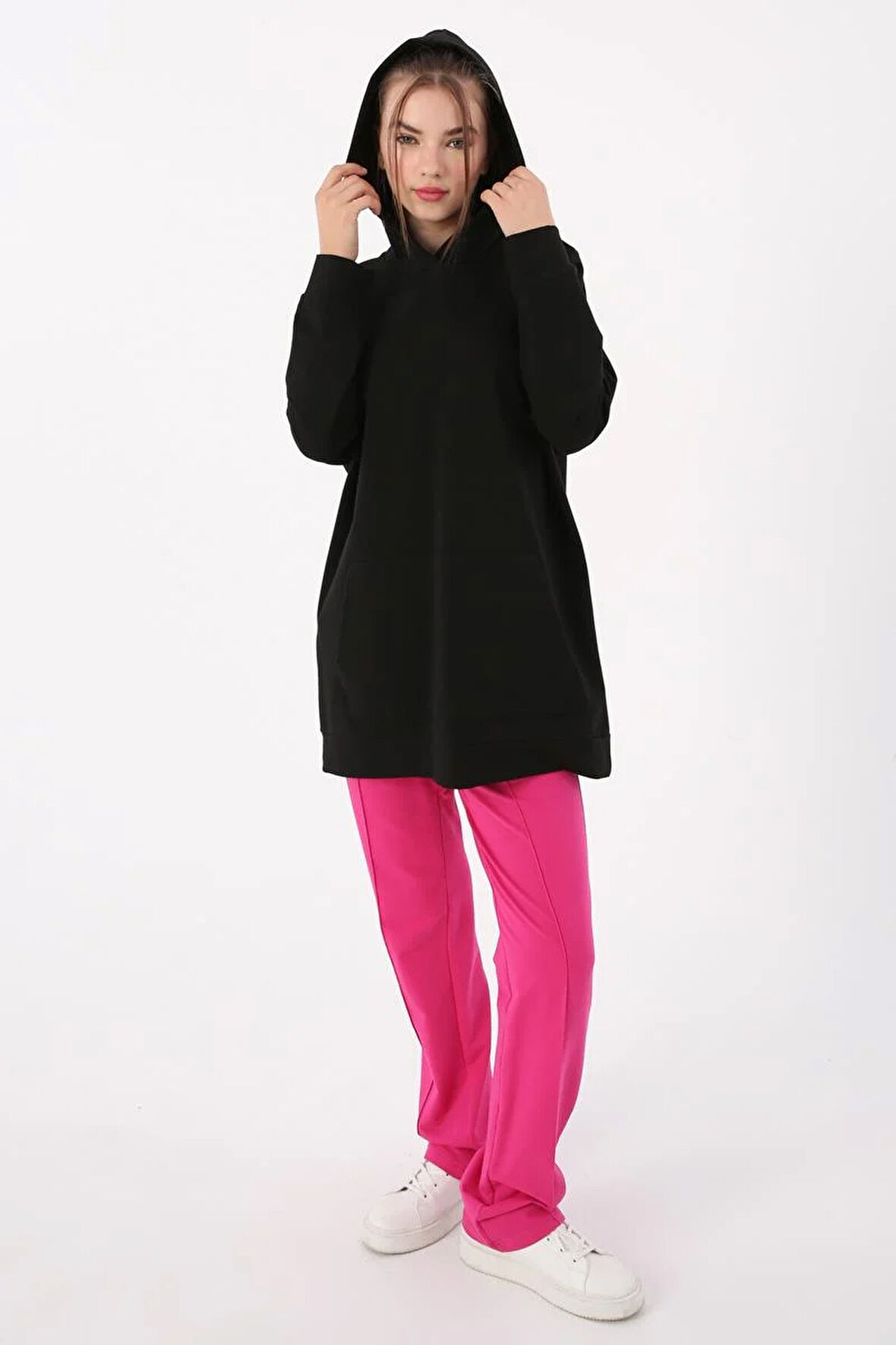 Siyah-Kapüşonlu Sweat Tunik