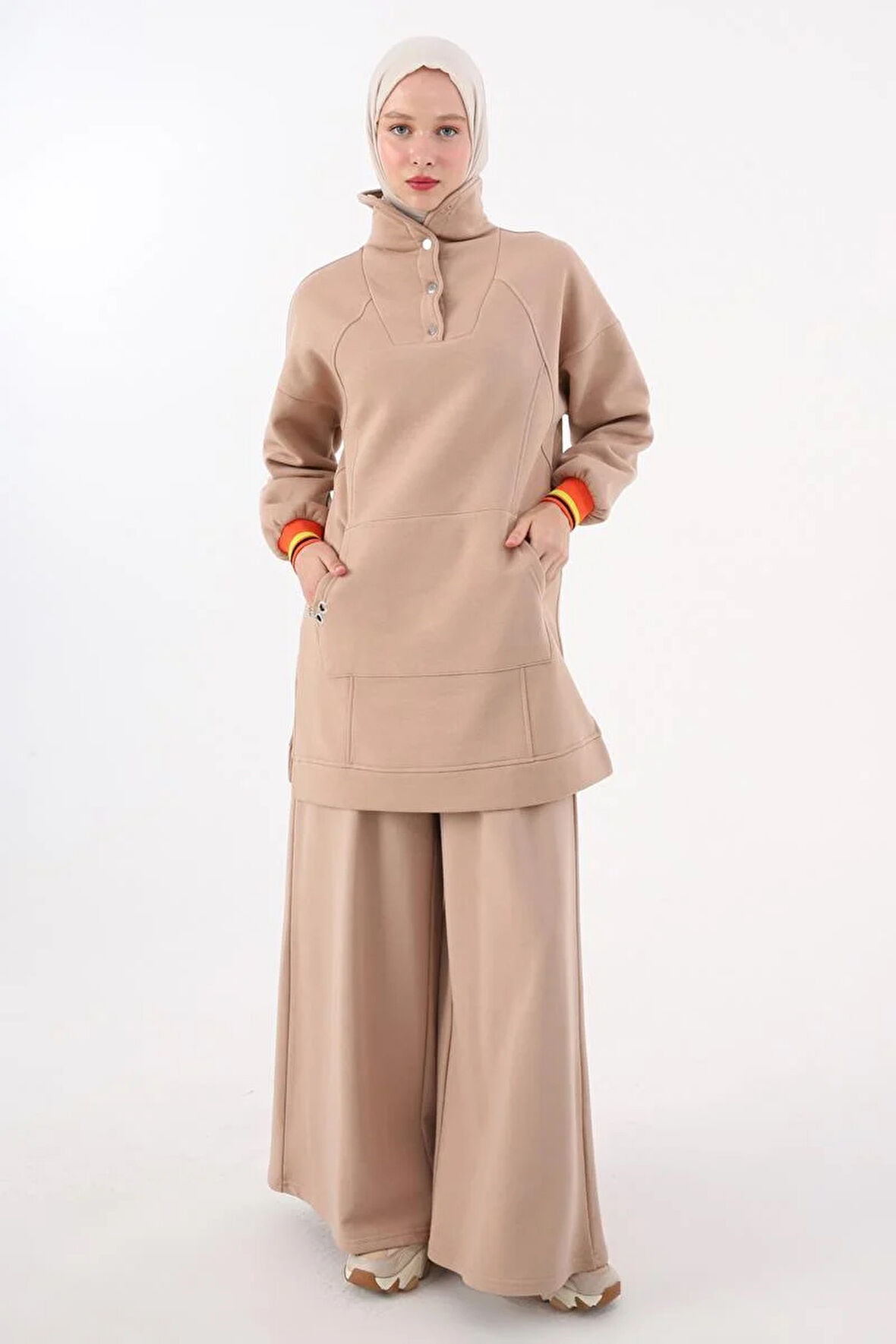Bej-Çıtçıt Yakalı Ribana Detaylı Şardonlu Sweat Tunik