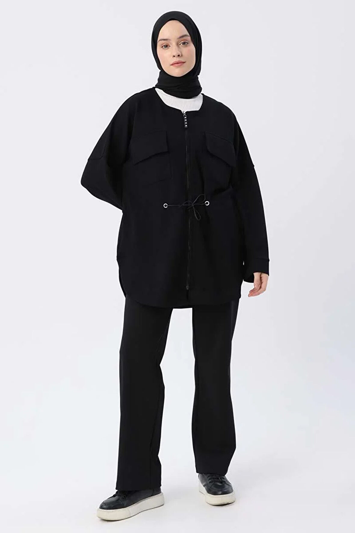 Siyah-Belden Büzgülü Cepli Ceket