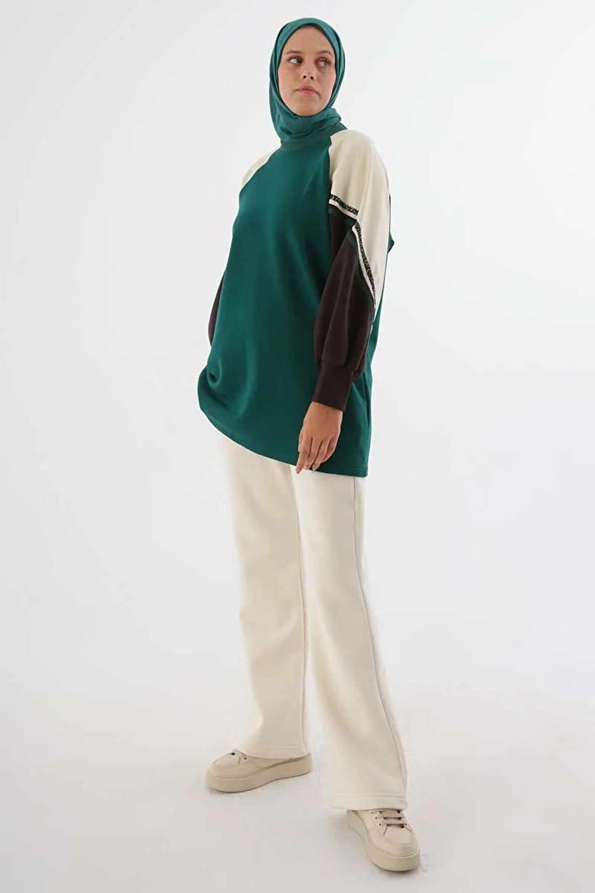 Zümrüt-Şardonlu Deri Garnili Şeritli Sweatshirt
