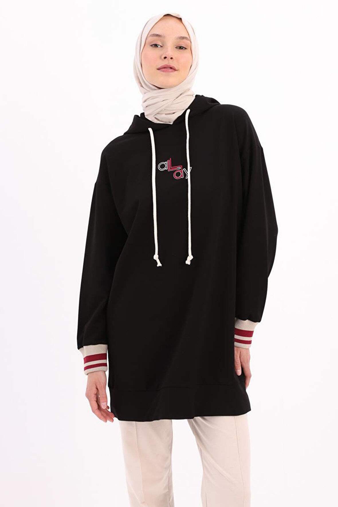 Siyah-NAKIŞLI MANŞETİ RİBANALI SWEAT TUNİK