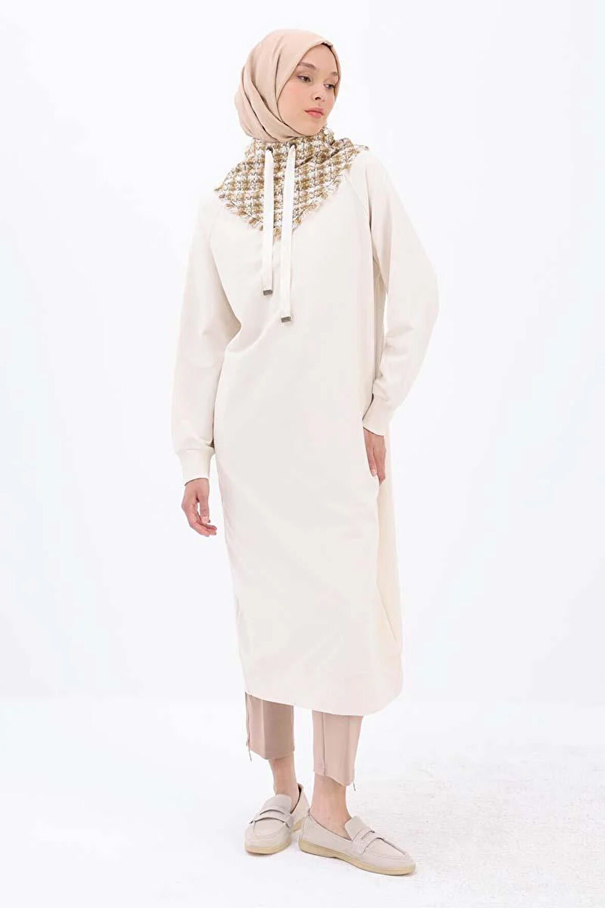 Taş-Tüvit Garnili Sweat Tunik