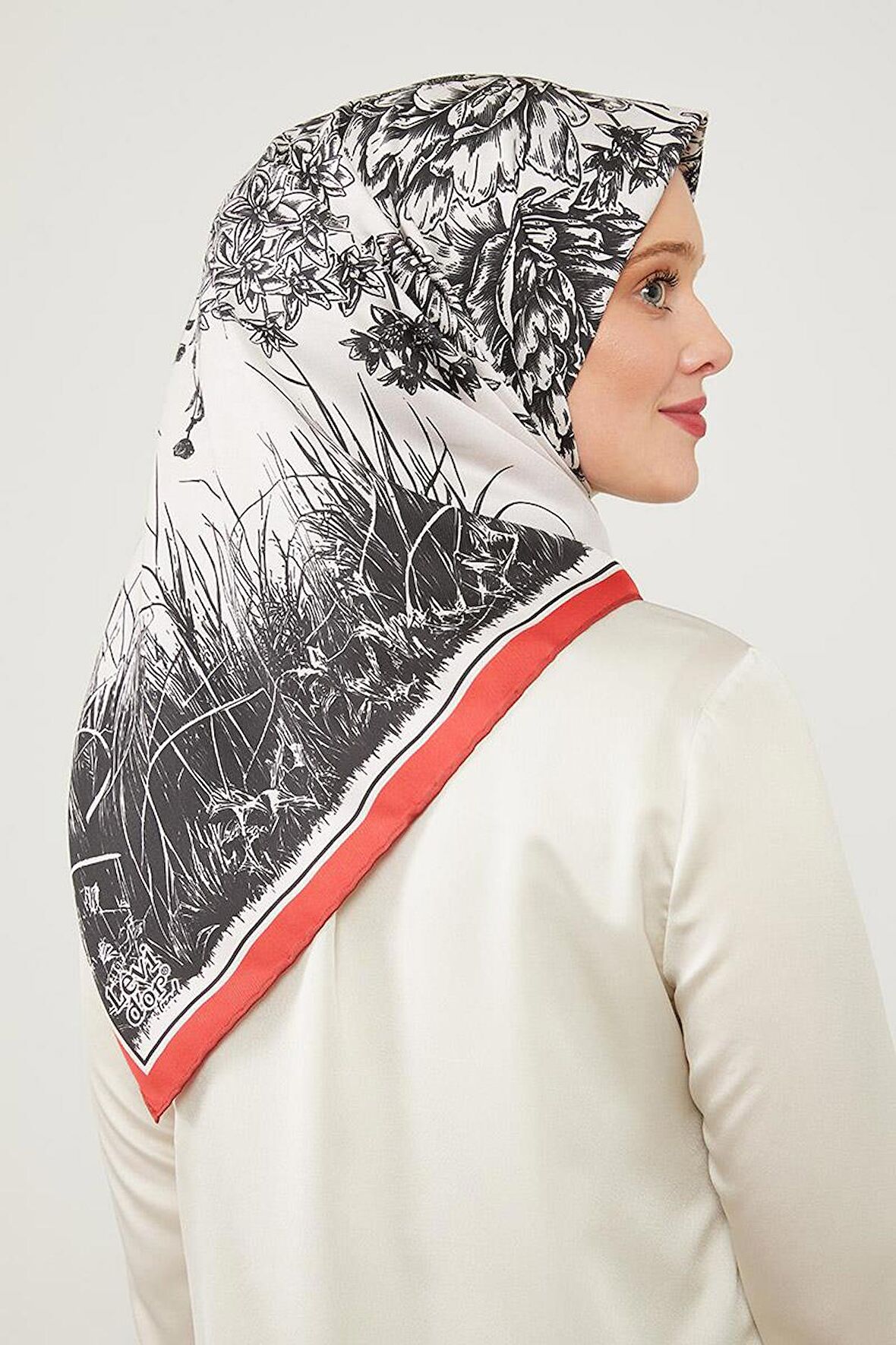 Levidor Kırmızı Sazlık Desen Trend Twill Eşarp