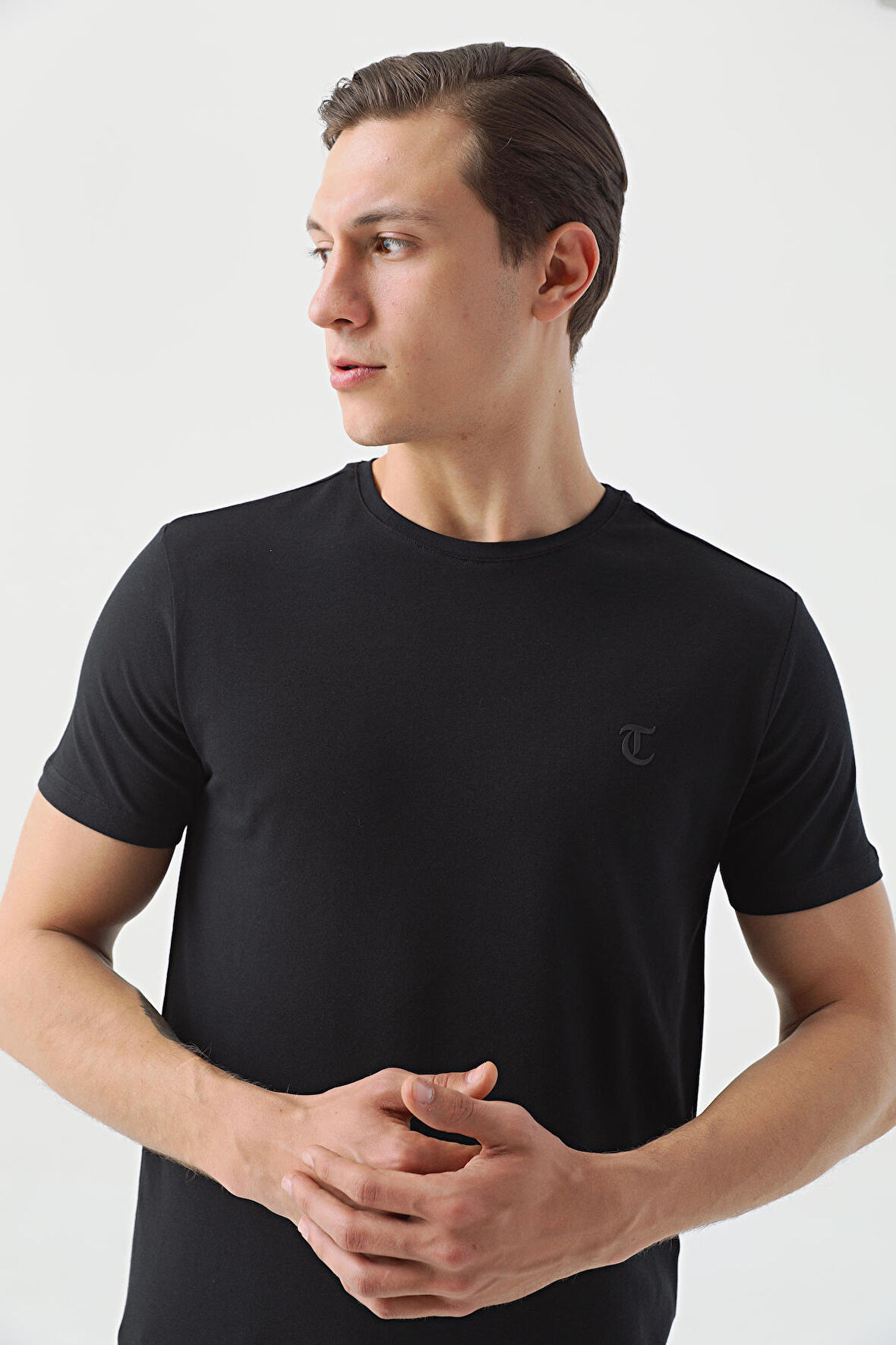 Twn Slim Fit Siyah Düz Örgü T-shirt 1EC148551753M