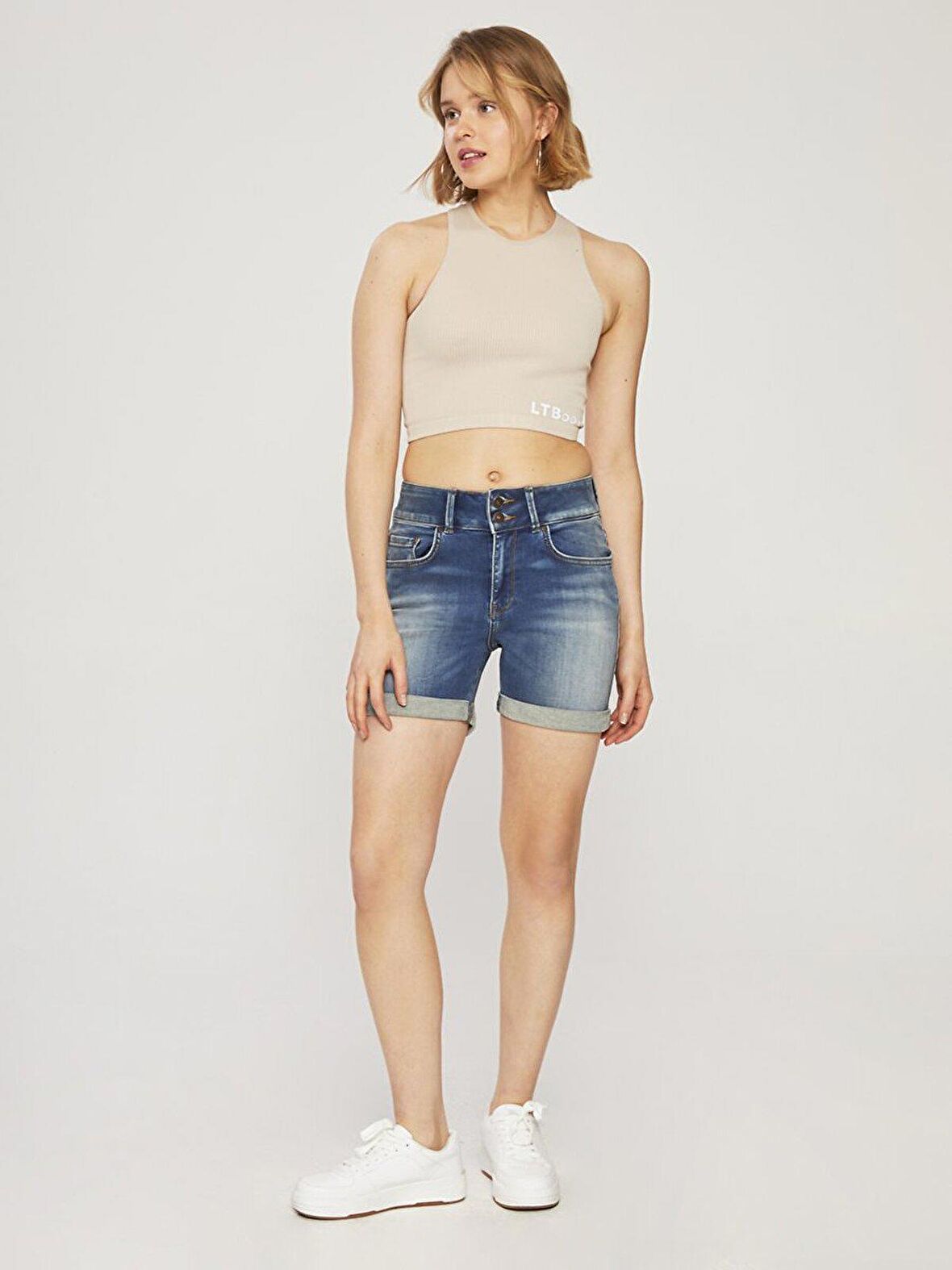 Becky X Jean Şort
