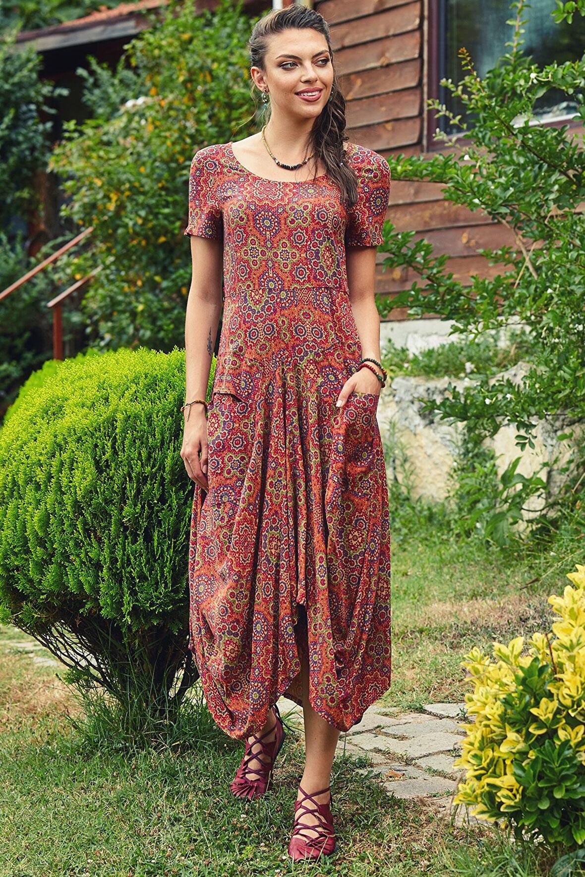 Bohem Tarz Cepli Yarım Kollu Uzun Elbise