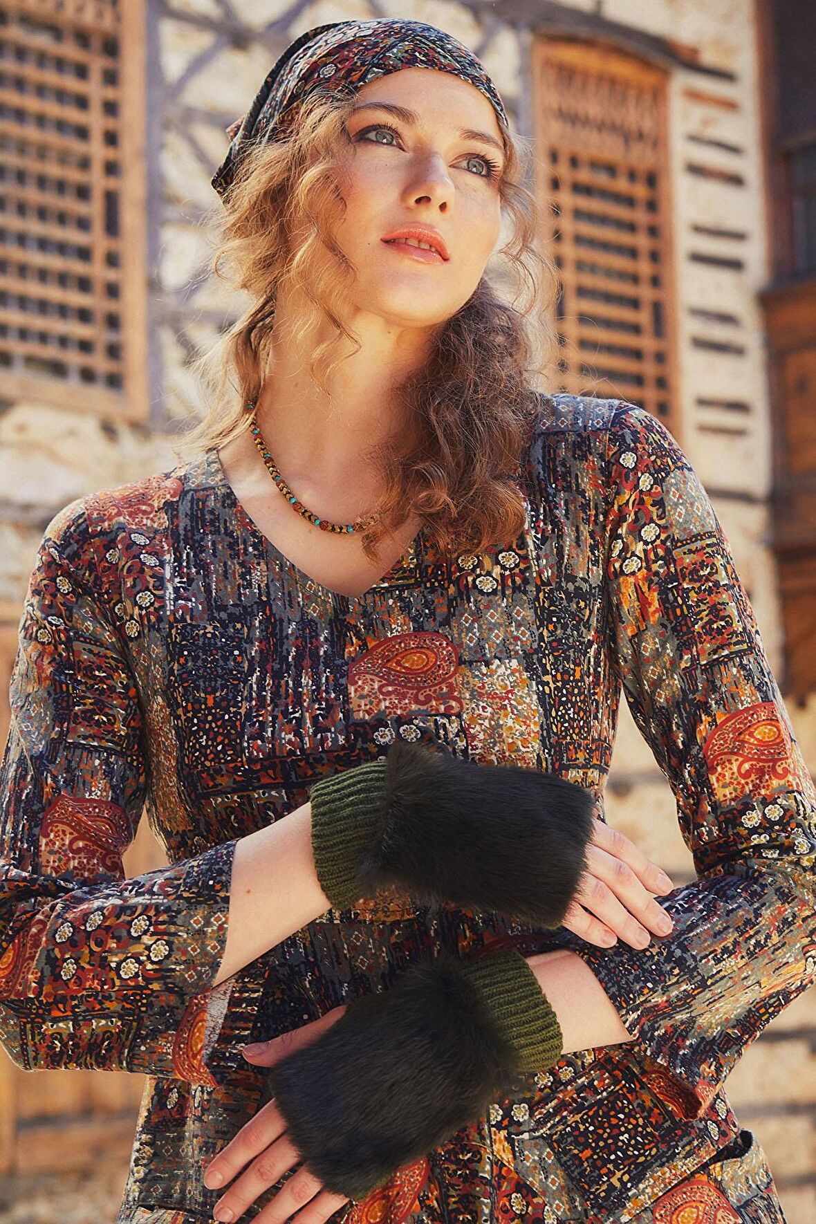 Asimetrik V Yaka Beli Bağlamalı Uzun Kollu Elbise