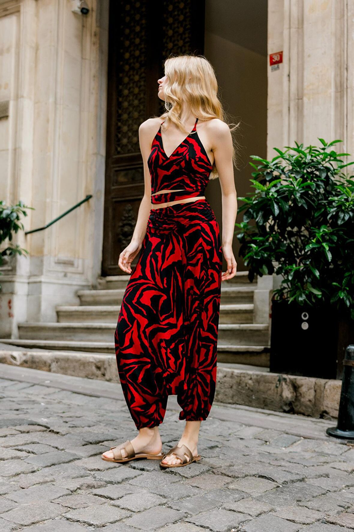 Drape Detay Beli Lastikli Şalvar Pantolon
