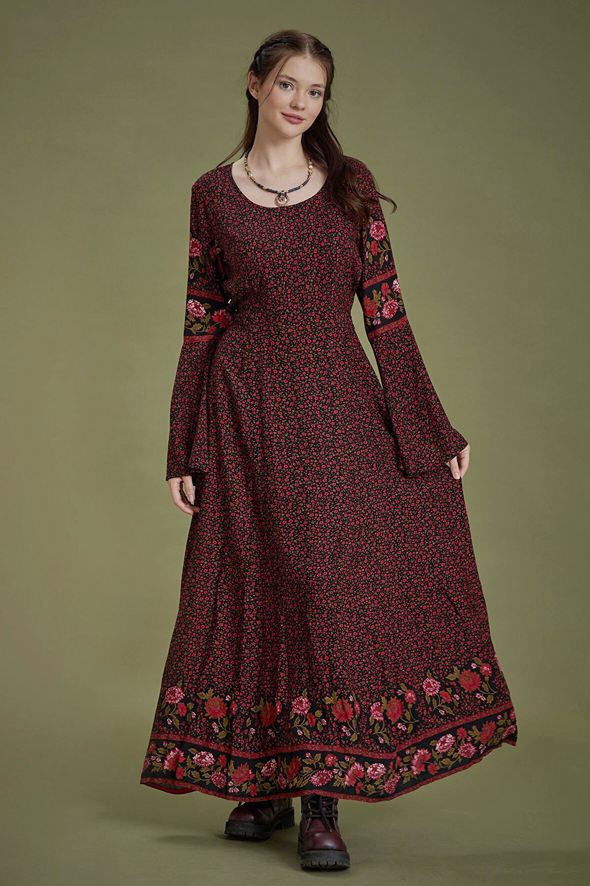 Siyah Defne Kayık Yaka Belden Bağlamalı İspanyol Kol Kadın Elbise