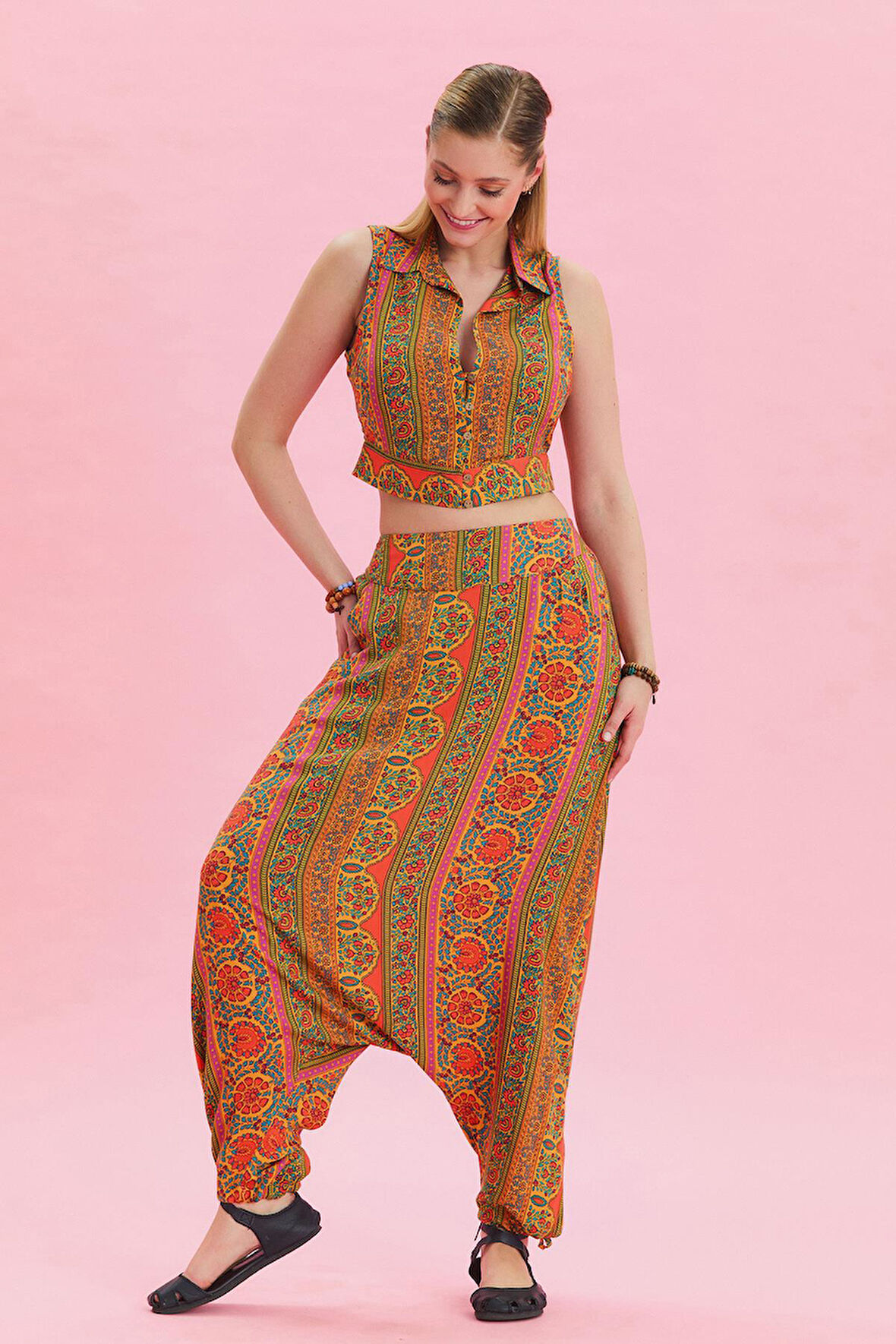 Cep Detaylı Pacası Bağcıklı Etnik Pantolon