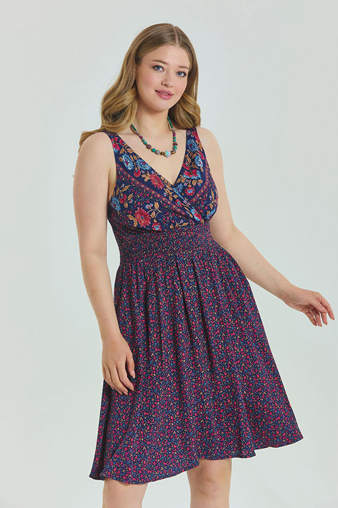 V Yaka Robadan  Büyük Beden Elbise