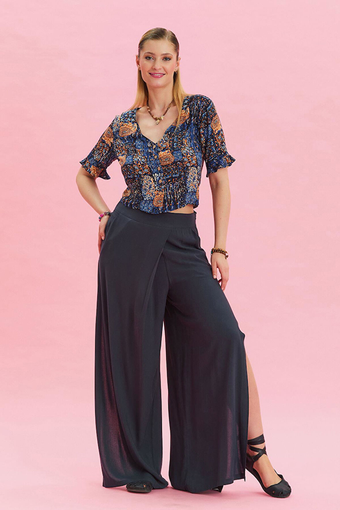 Fermuar Detaylı Cepli Kadın Yüksek Bel Pantolon